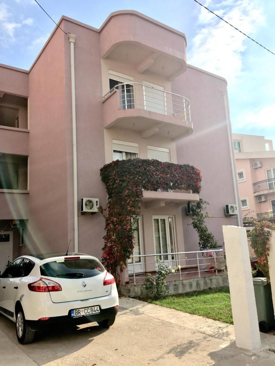 Apartmani Milanovic Susanj บาร์ ภายนอก รูปภาพ